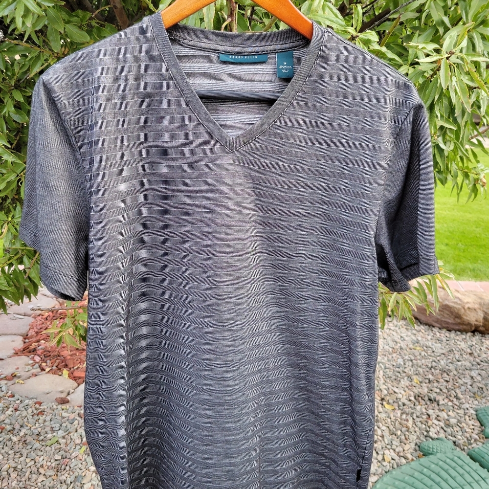 Perry Ellis Gray & Black Shirt